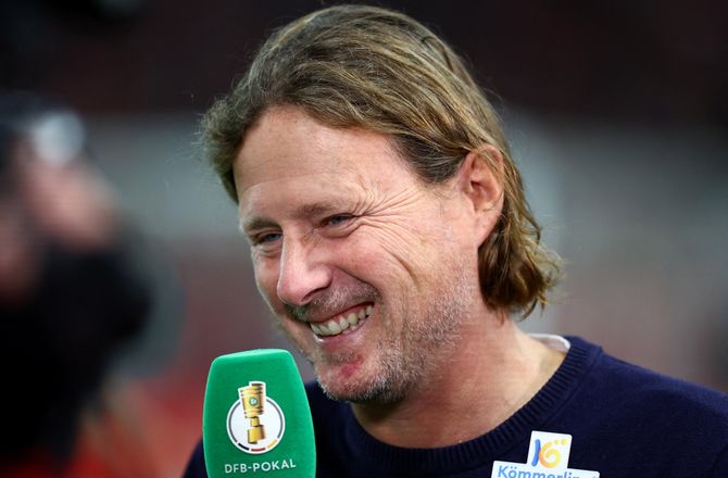 Bundesliga -Bo Henriksen hylder japaner: Kan blive en af de bedste