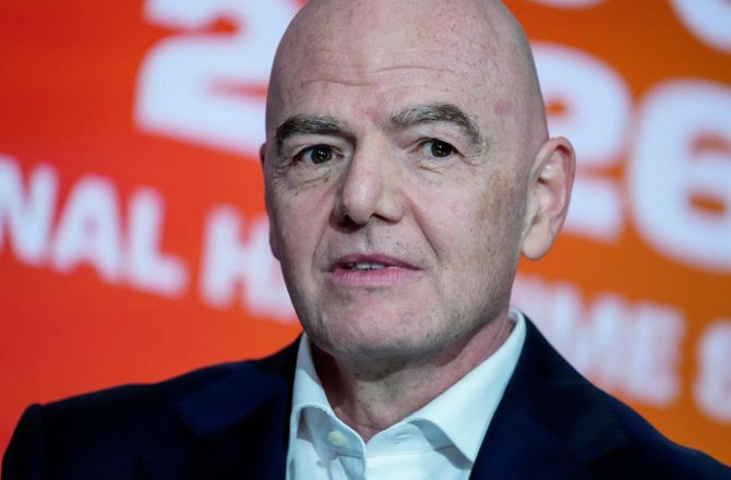 FIFA VM -FIFA indgår partneraftale med saudiarabisk investeringsfond