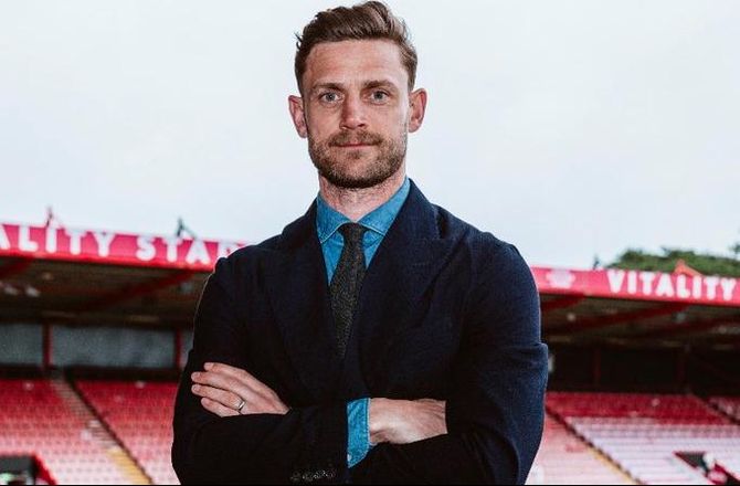 Premier League -Endnu en Bournemouth-afsked: Teknisk direktør stopper