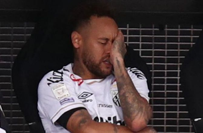 FIFA VM -Neymar skal til VM: Jeg græd i timevis