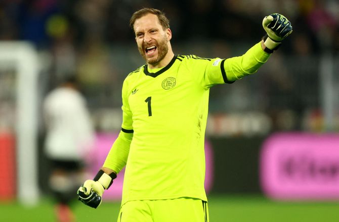 FIFA VM -Medie: Skuffet tysk keeper har fået Neuer-besked
