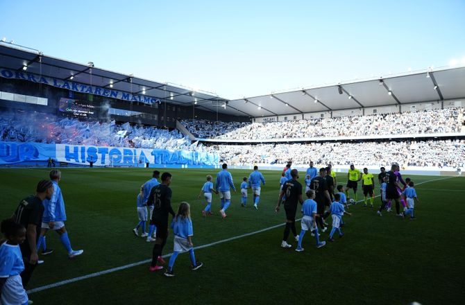 Allsvenskan -Malmö henter 18-årig angriber i Roma