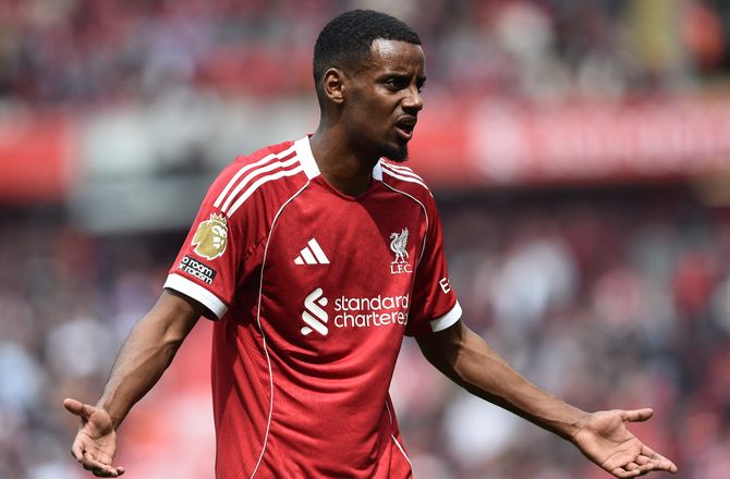 Premier League -Ingen Alexander Isak mod Villa: Vi passer på ham