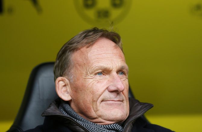 Bundesliga -DFL-boss slår fast: Bundesliga-kampe spilles i Tyskland