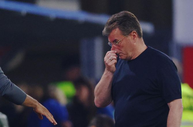 Bundesliga -Hecking slår fast: Skal skabe positiv stemning i klubben