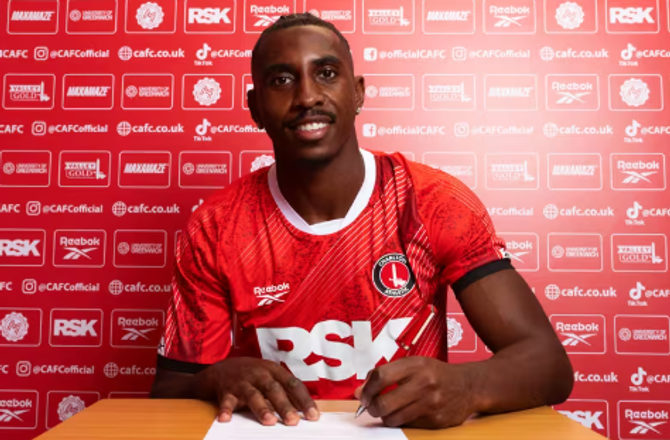 Championship -Charlton er tilbage: Henter jamaicansk landsholdsspiller