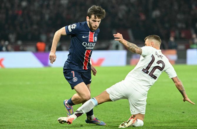 Champions League -Kvaratskhelia misser Barca-brag