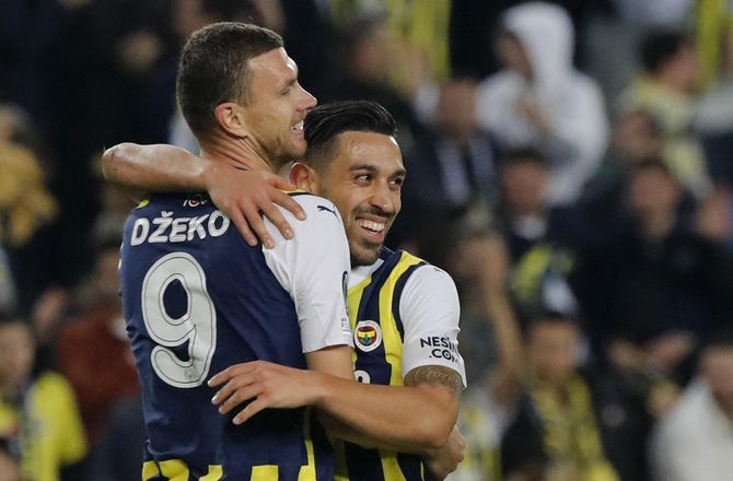 SüperLig -39-årige Edin Džeko er færdig i Fenerbahçe 