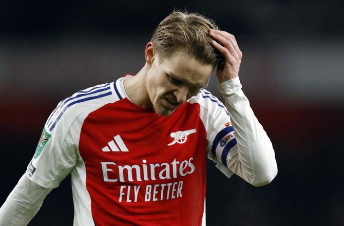 Premier League -Ødegaard er syg – Merino kunne ikke træne