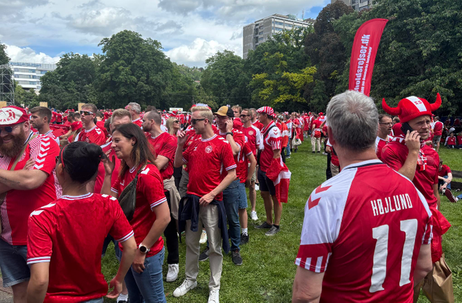 EM -Video: Absurd lange øl-køer i dansk fanzone