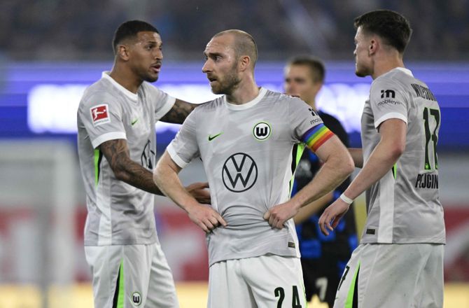 Tyskland Bundesliga Oprykning/Nedrykning -Tom Wolfsburg-boss: Det er brutalt