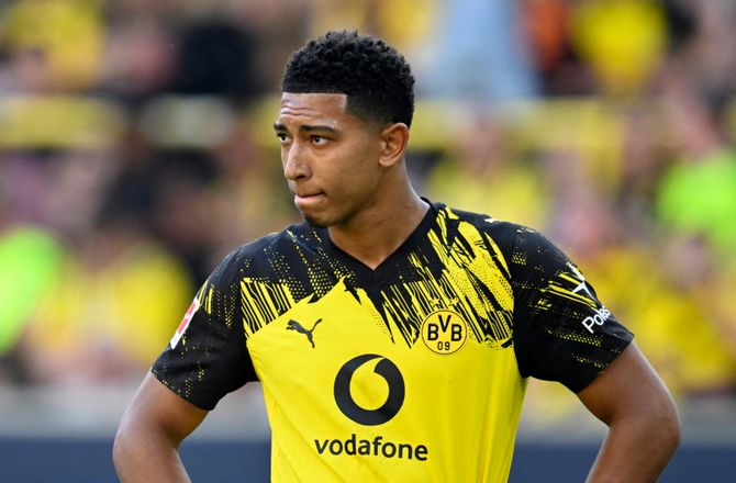 Bundesliga -BVB-boss nedtoner Bellingham-batalje: Godt forhold til forældrene