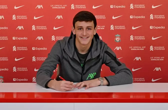 Premier League -Liverpool giver kontrakt til talent