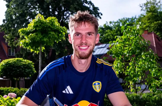 Premier League -Leeds køber Anton Stach