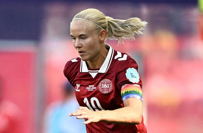 EM 2025 -Pernille Harder: Danmarks udvikling er for langsom