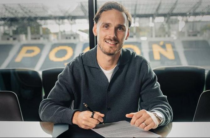 Ekstraklasa -Thomasbergs klub forlænger med svensker