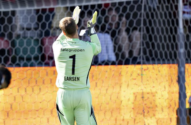 3F Superliga -Nicolai Larsen siger farvel: Vi har haft det hårdt