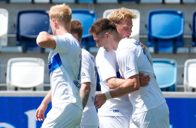 Betinia Liga -Kolding sikrede sent point i Køge