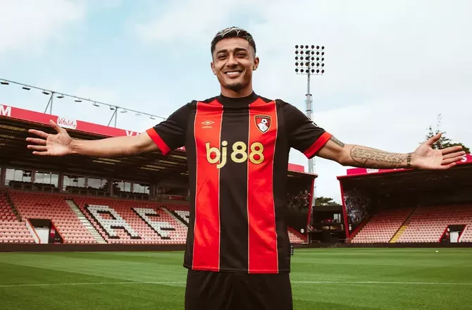 Premier League -Officielt: Barca sender back til Bournemouth