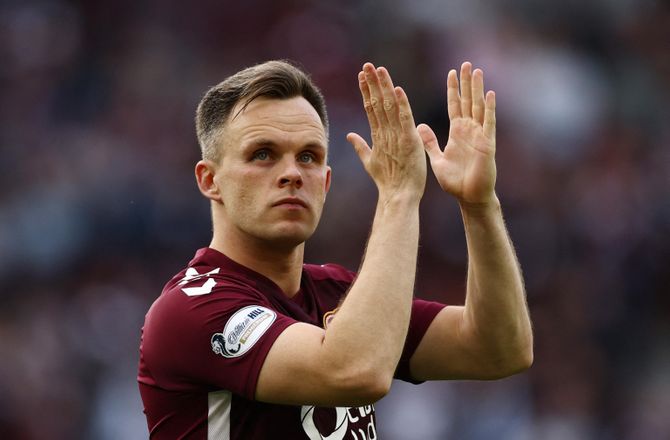 Premiership -Rangers køber skotsk bomber
