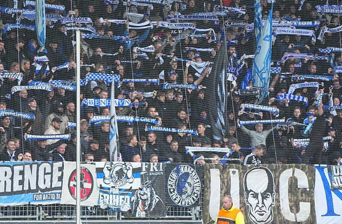 3F Superliga -FCK-fans har smadret toilet på MCH Arena