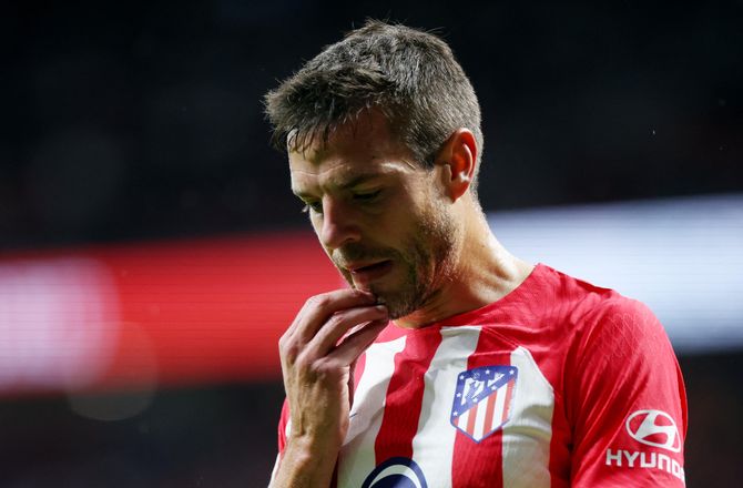 La Liga -Cesar Azpilicueta indstiller karrieren