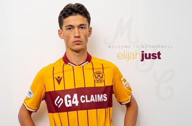 Betinia Liga -AC Horsens sælger Elijah Just 