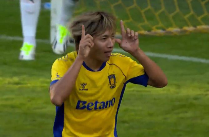 3F Superliga -Japanerne var forvirrede: AI drillede Brøndby