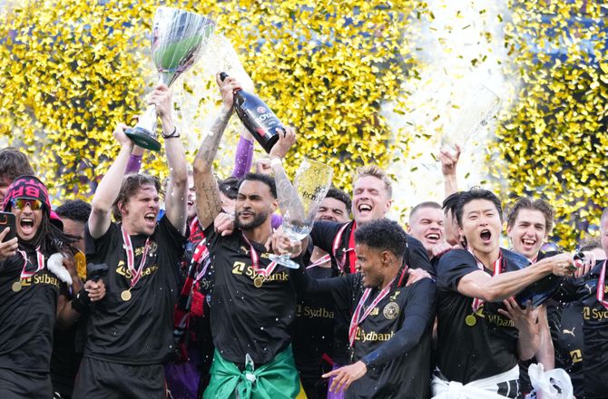 Oddset Pokalen -Simsir i glædesrus: Det er helt fantastisk