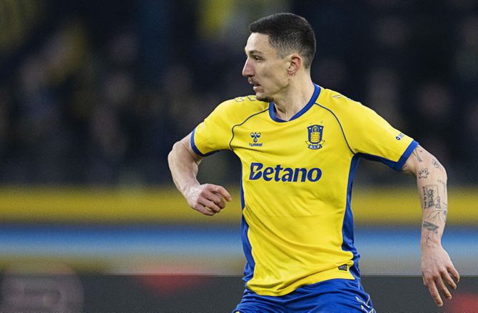 VM kval. UEFA -Brøndby-polak udtaget til VM-skæbnekampe