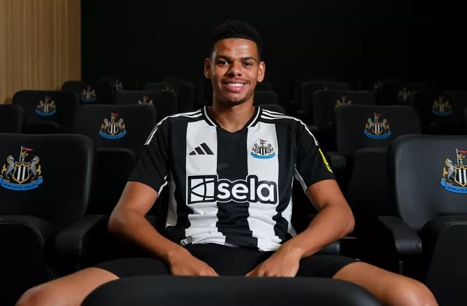 Premier League -Osula er blevet tæt med Isak: Som en storebror