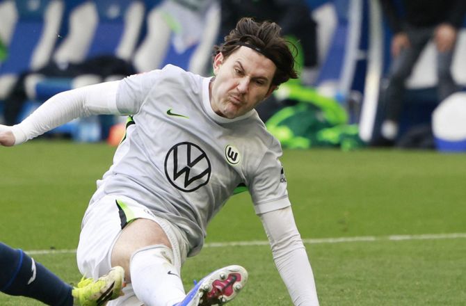 Bundesliga -Wolfsburg-chef melder ud: Wind kan spille rolle i Relegationsspiel