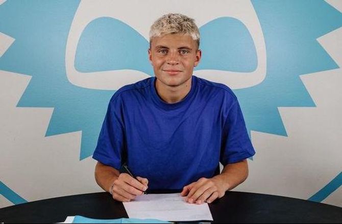 International -Roskilde forlænger med Kasper Nyegaard