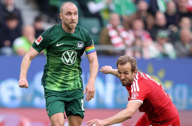 Tyskland Bundesliga Oprykning/Nedrykning -Ryggen mod muren: Tre danskere starter for Wolfsburg