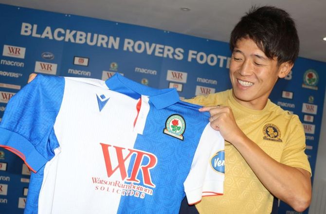 Championship -Yuki Ohashi skifter til Blackburn