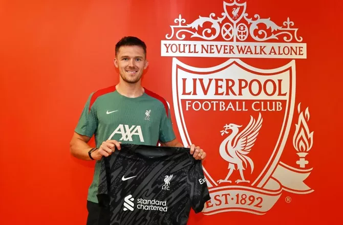 Premier League -Smart træk: Liverpool henter Preston-keeper
