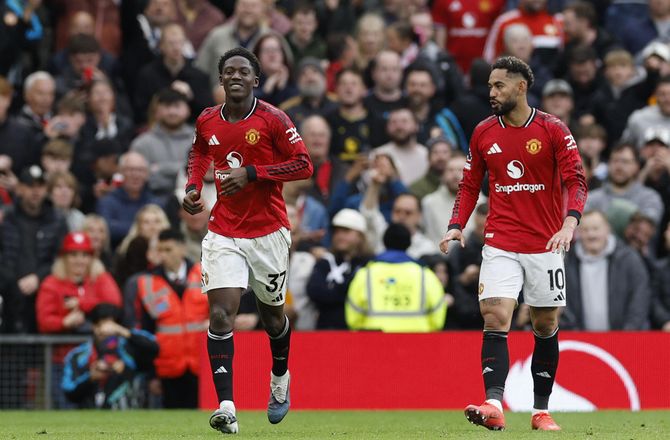 Premier League -Mainoo og Cherki kæmper om at blive sæsonens talent