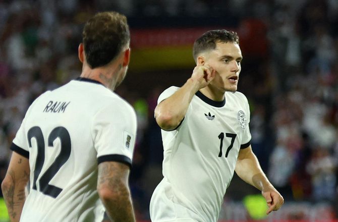 VM kval. UEFA -Bo H's stjerne og Wirtz reddede Tyskland fra ny fiasko