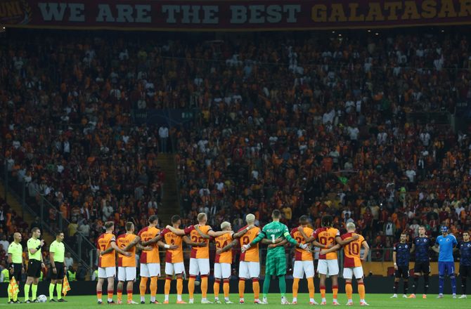 Supercup -Kontroversiel tyrkisk kamp flyttes fra Saudi-Arabien