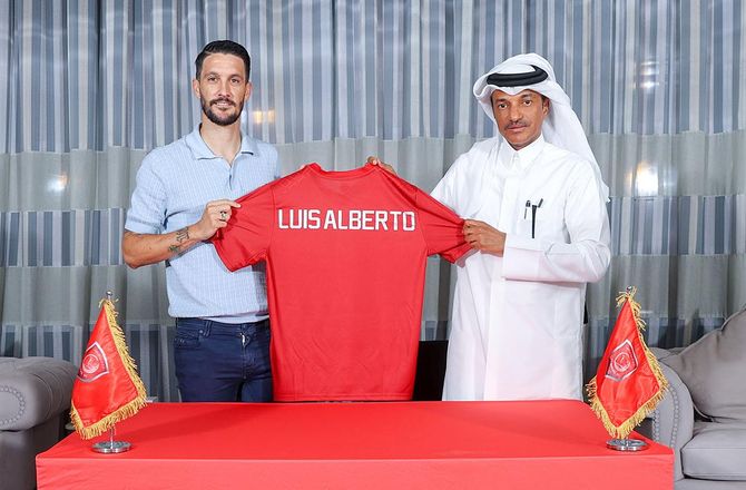 Al-Duhail SC -Lazio sender Luis Alberto til Qatar