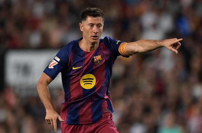 Major League Soccer -Chicago Fire i dialog med Lewandowski