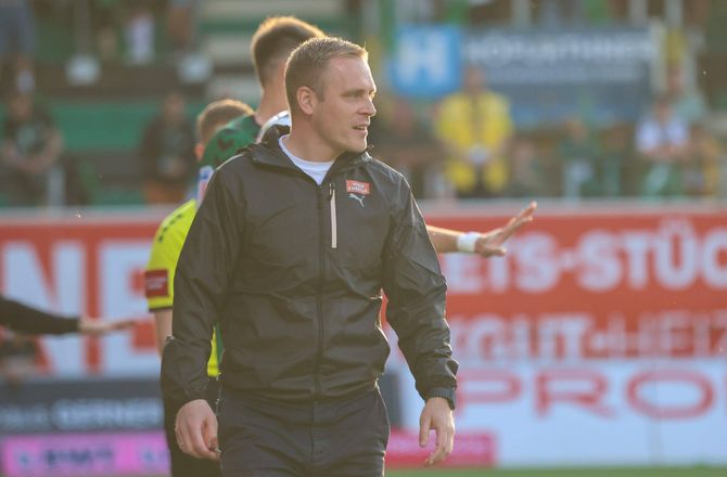 Bundesliga -Hoff Thorup jubler over Europa: Enormt vigtig sejr