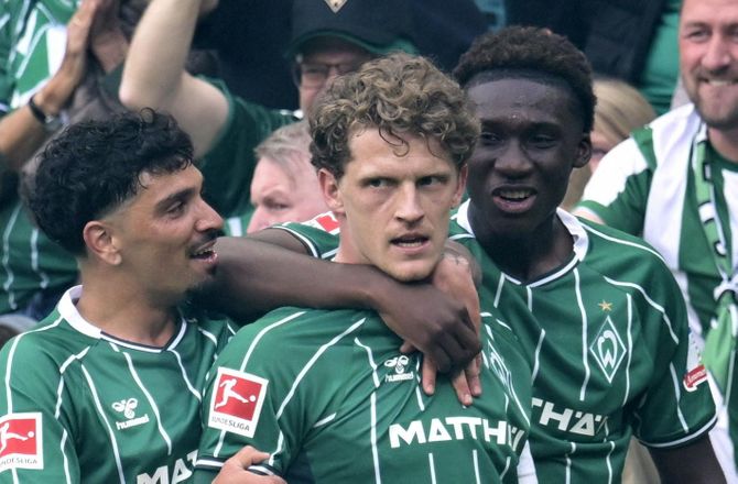 Bundesliga -Hoffenheim-boss spurgt til Stage: Vi følger spændende spillere