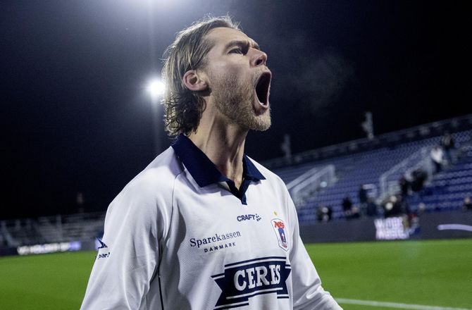 3F Superliga -Beijmo viste fire fingre til AGF-fansene: Nu skal der vindes