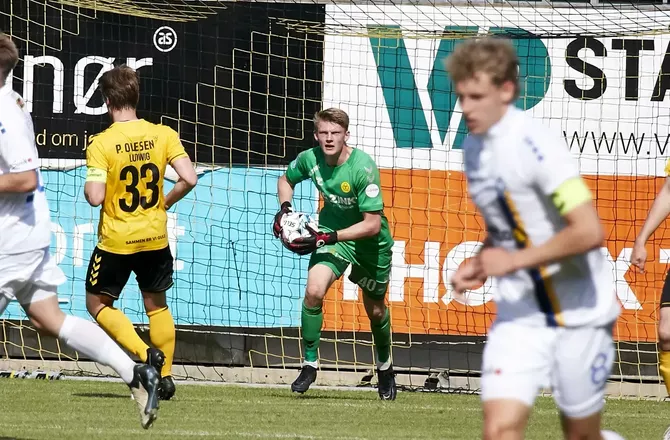 International -AC Horsens sælger målmand til svensk topklub