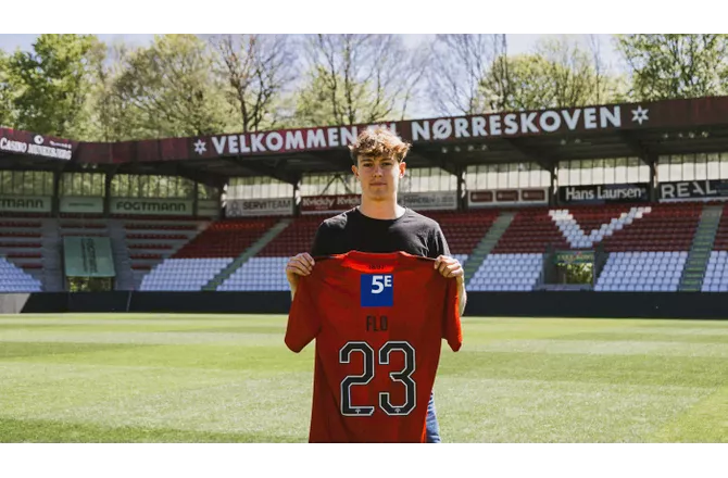 3F Superliga -Lasse Flø får lang aftale i Vejle