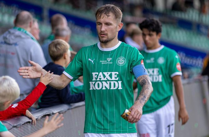 CampoBet 2. division -Næstved forlænger med Häuser