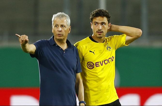Bundesliga -Lucien Favre stopper karrieren