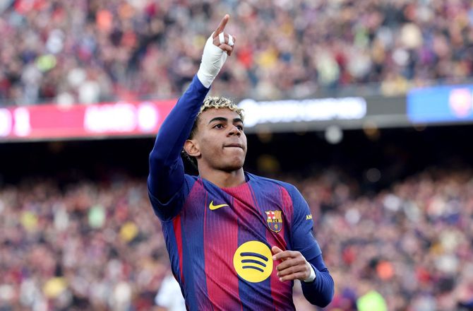 La Liga -Yamal og Olmo reddede Barca efter chokstart