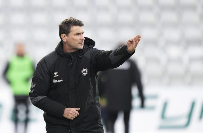 3F Superliga -Krogh har skrevet under - Freyr var til møde med Wesström